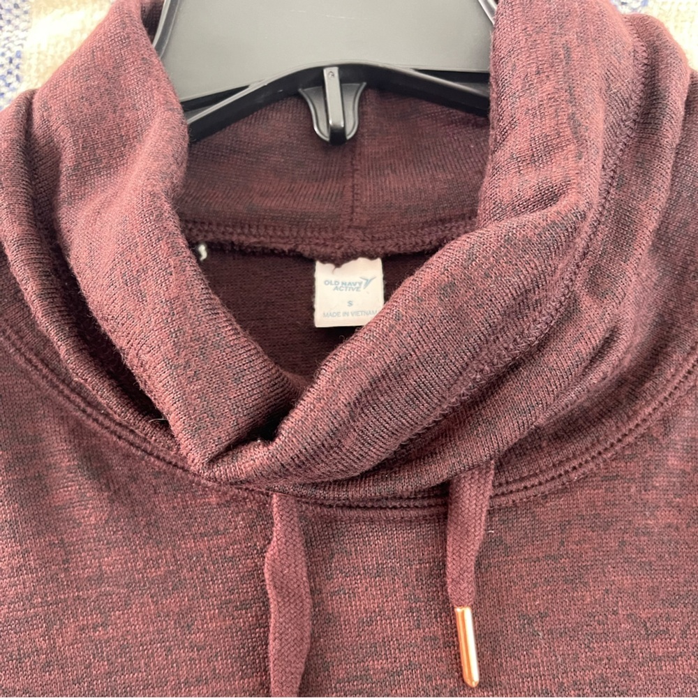 Women's Old Navy Active Cowl Neck Sweatshirt Pullover Light Purple Size Small - Picture 6 of 8